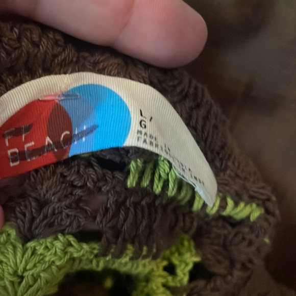 NWOT FREE PEOPLE Large Beach Cover up DONNI Sweater Set Crochet Skirt Crop Top - Picture 7 of 14